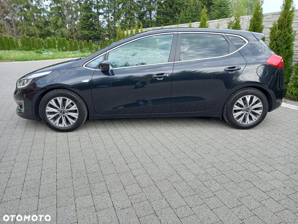 Kia Ceed 1.6 GDI Platinum Edition - 5