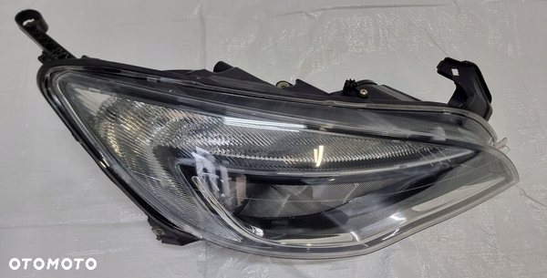 OPEL ASTRA J IV LIFT REFLEKTOR LAMPA PRZÓD PRAWY EUROPA 13371600