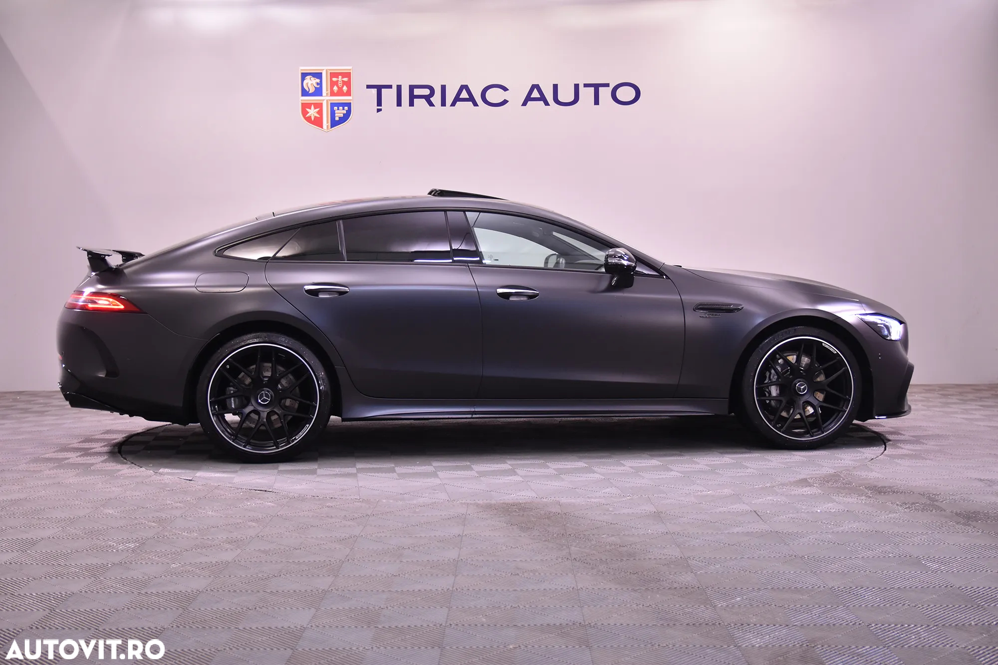 Mercedes-Benz AMG GT 53 4MATIC+ MHEV - 6