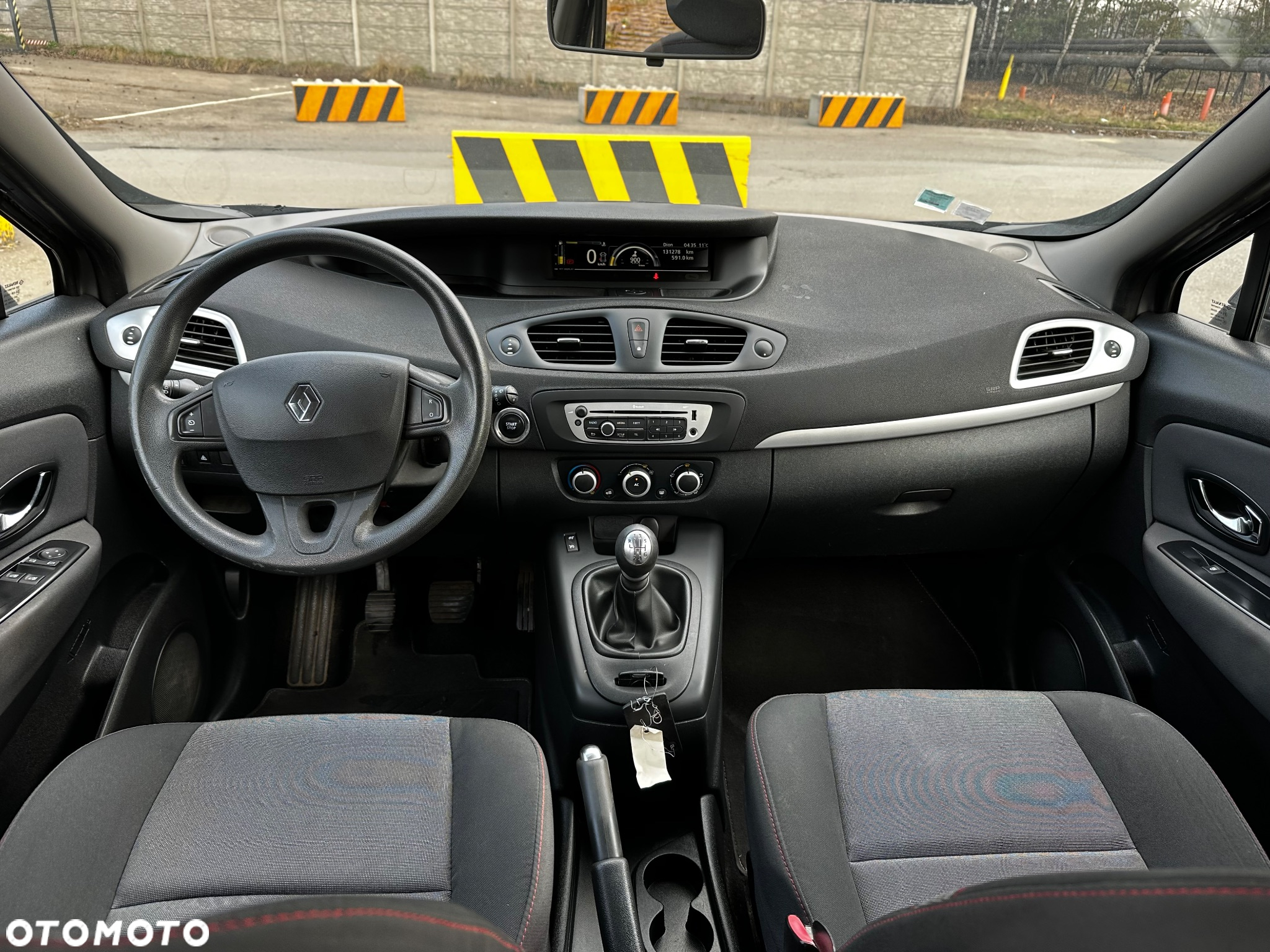 Renault Scenic - 13