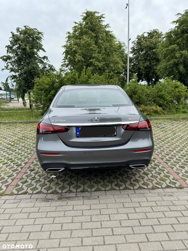 Mercedes-Benz Klasa E 220 d 4Matic 9G-TRONIC AMG Line NIGHT Edition - 8