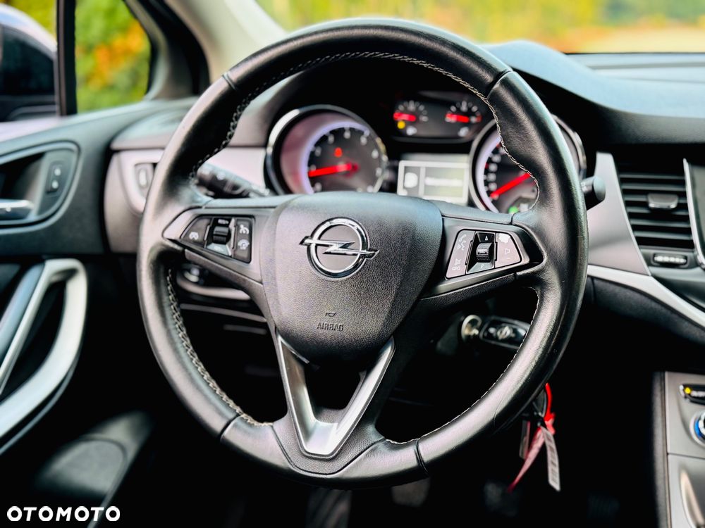 Opel Astra 1.4 Turbo Innovation - 15