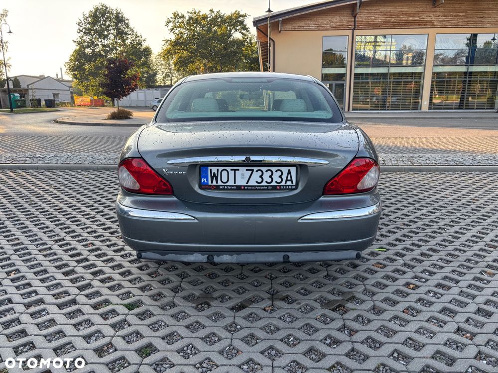 Jaguar X-Type 2.0 Entry - 4