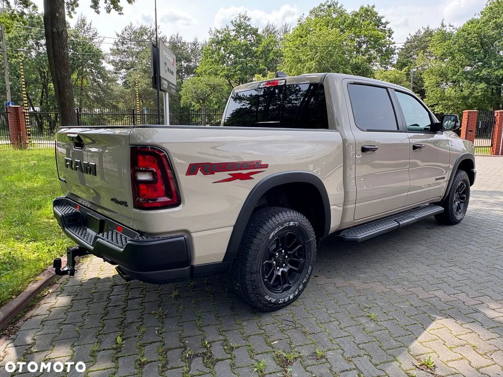 RAM 1500 - 5