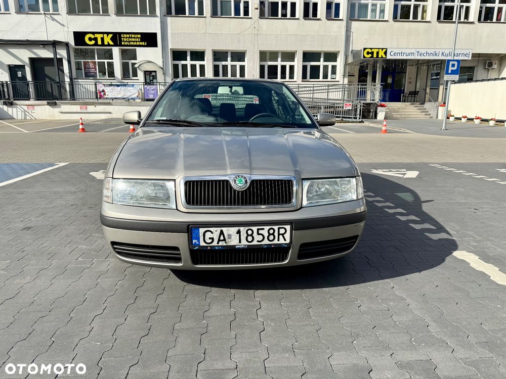 Skoda Octavia 1.8T Tour Plus Ice+ - 2