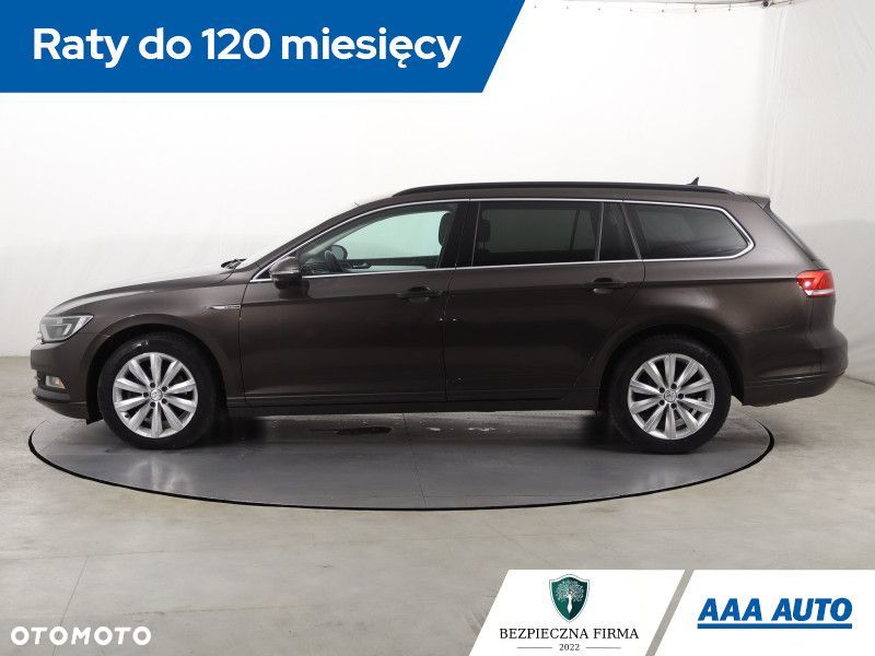 Volkswagen Passat Variant - 4