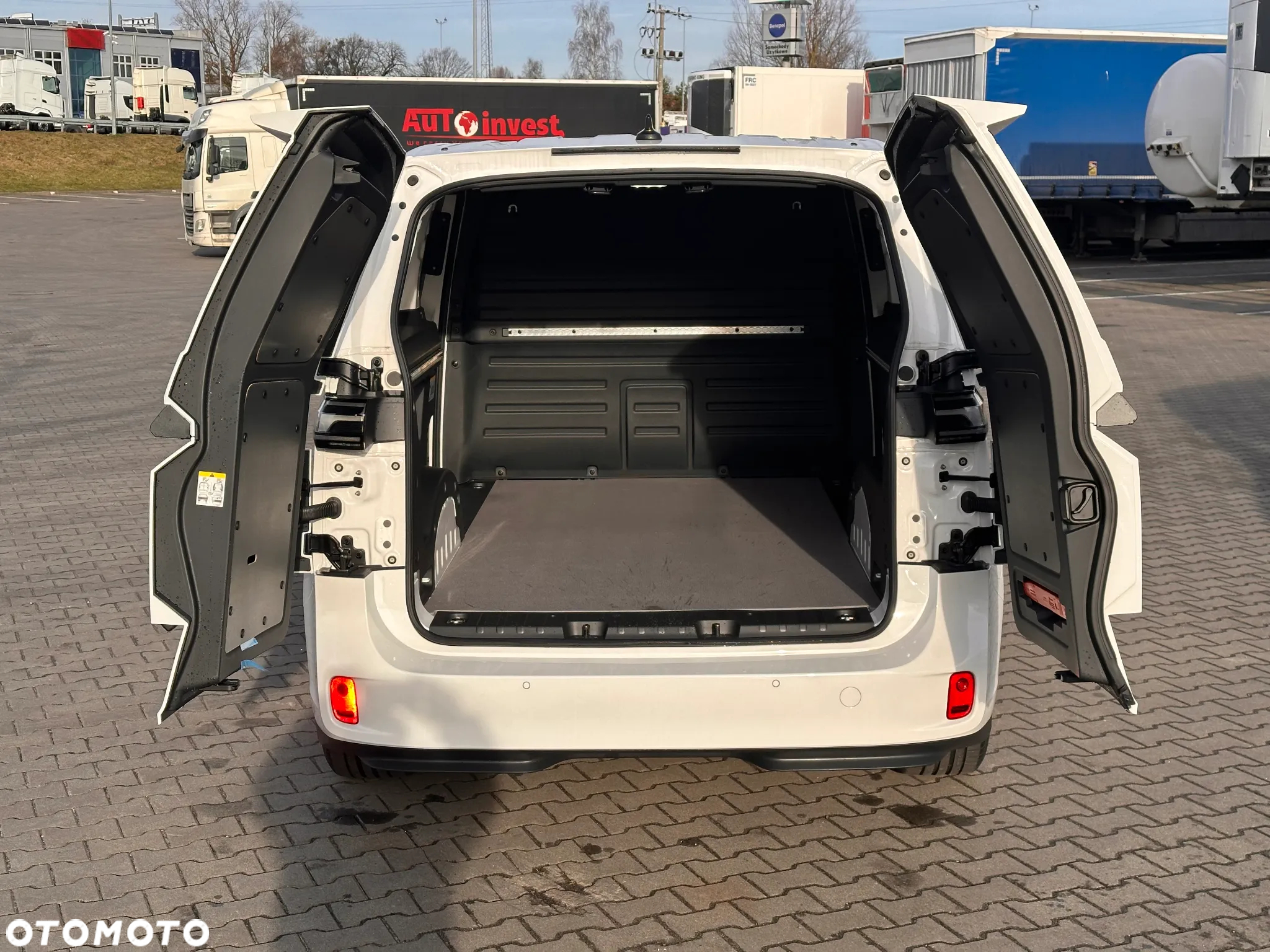 Volkswagen ID.BUZZ Cargo - 20