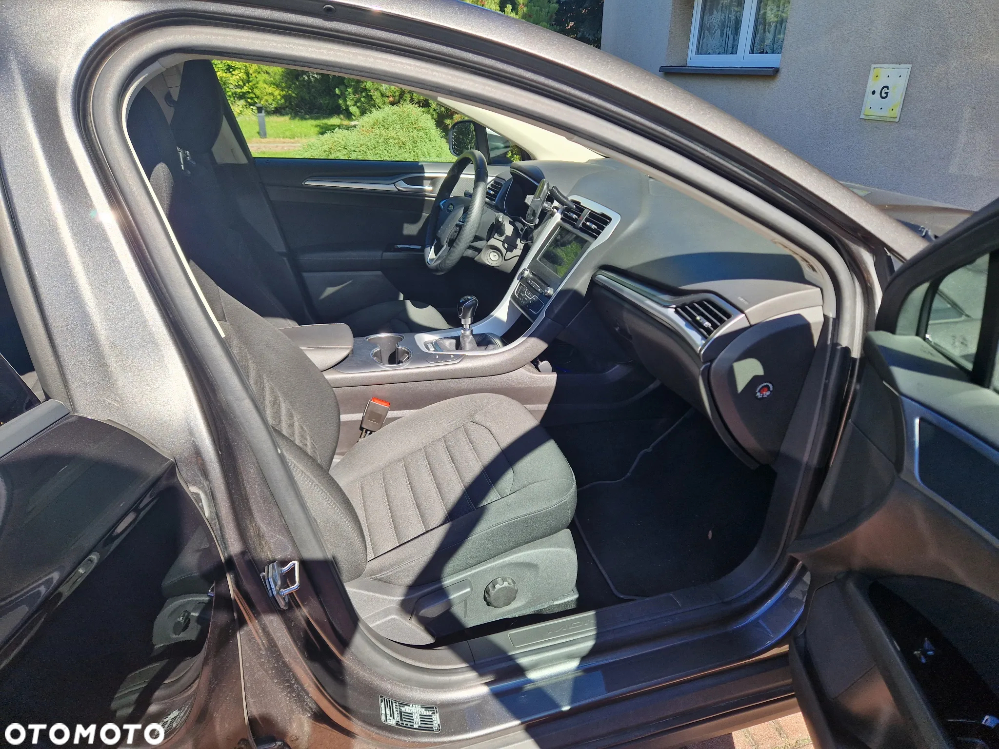 Ford Mondeo - 8