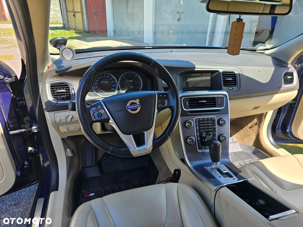 Volvo V60 - 9