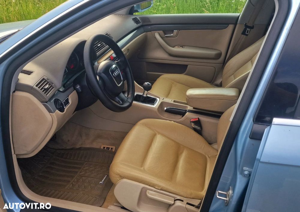 Audi A4 Limuzina 2.0 TDI - 12