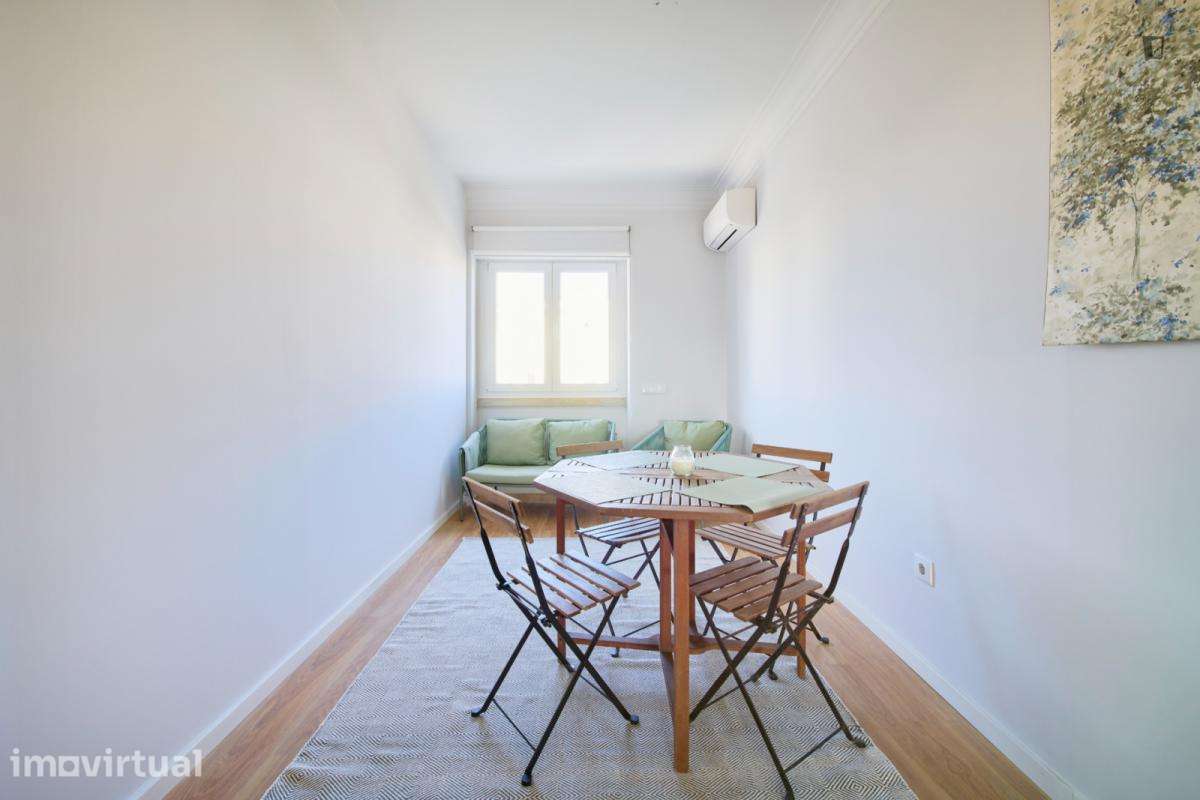 Quarto - localizado em Roma-Areeiro Lisbon - Grande imagem: 3/39