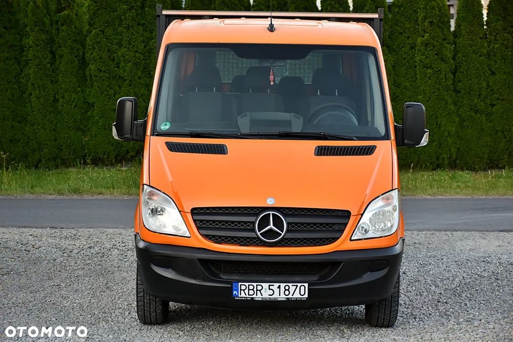 Mercedes-Benz Sprinter - 16