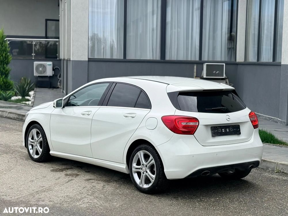 Mercedes-Benz A 200 (BlueEFFICIENCY) 7G-DCT AMG Sport - 15