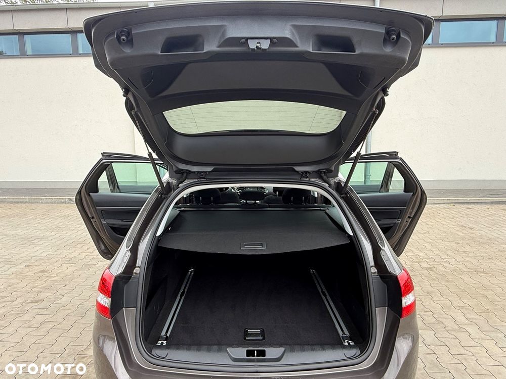 Peugeot 308 BlueHDi 150 Stop & Start Business-Line - 34