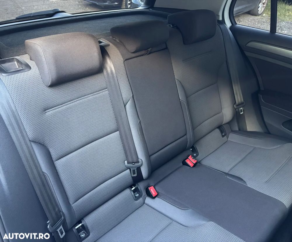Volkswagen Golf 1.4 TSI Comfortline - 23