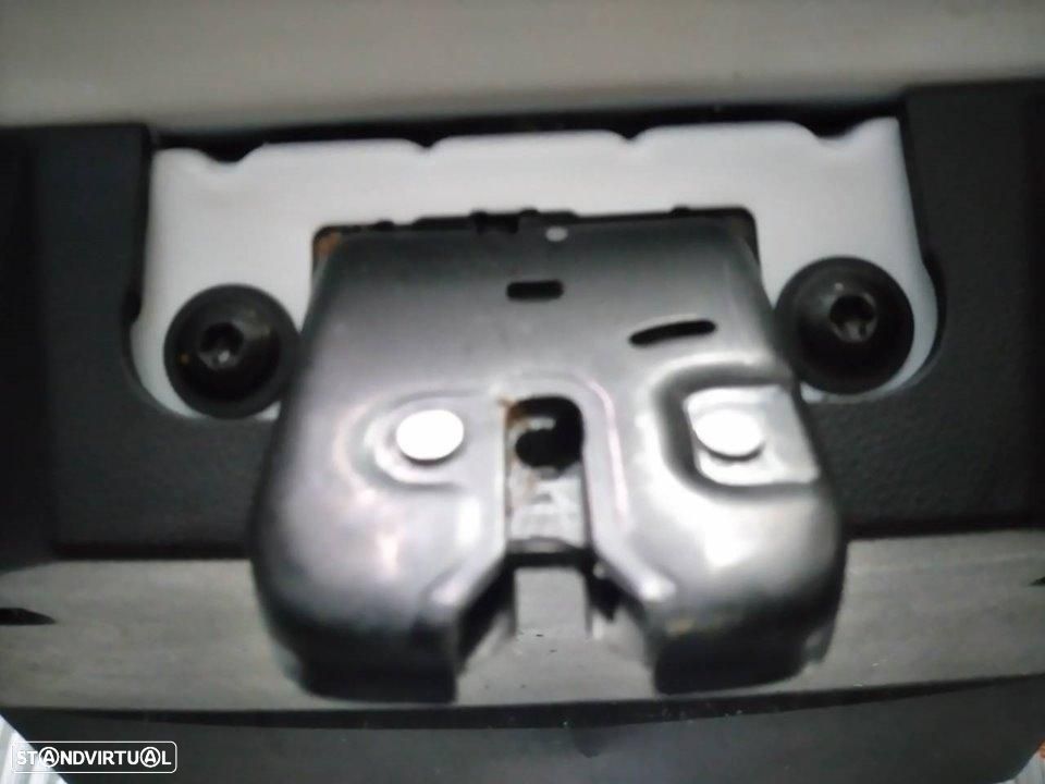 FECHADURA DE PORTA MALA DACIA SANDERO III - 1