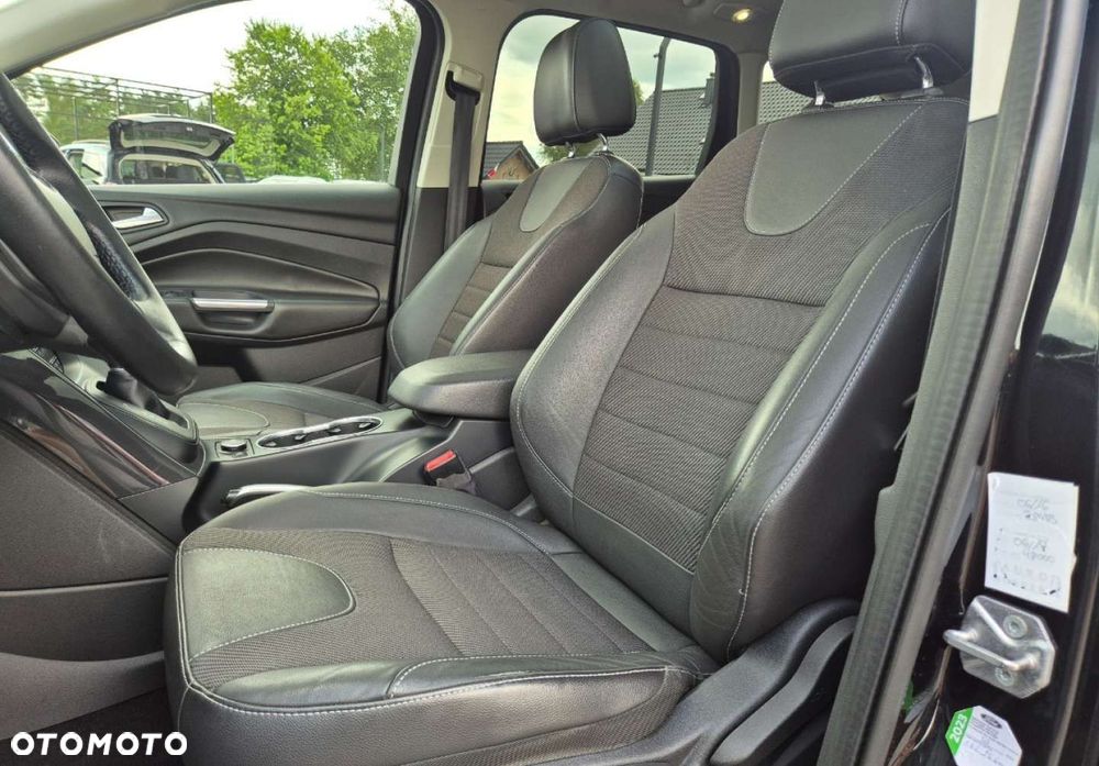 Ford Kuga - 9