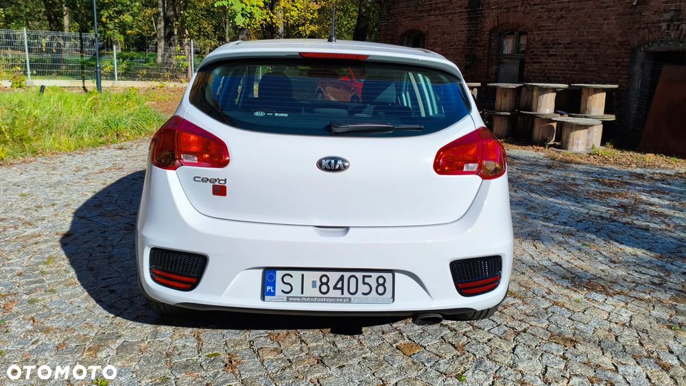 Kia Ceed 1.4 M - 6