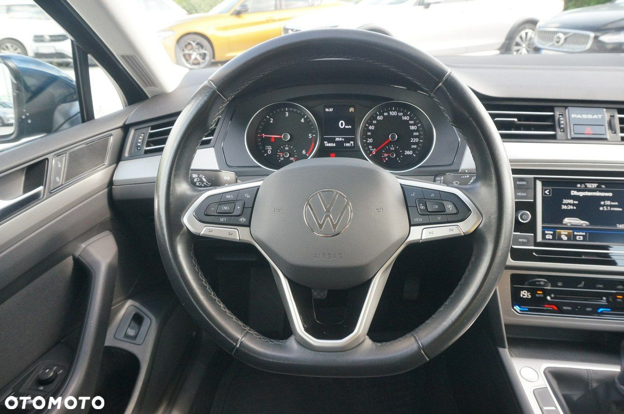 Volkswagen Passat 2.0 TDI EVO Essence - 13