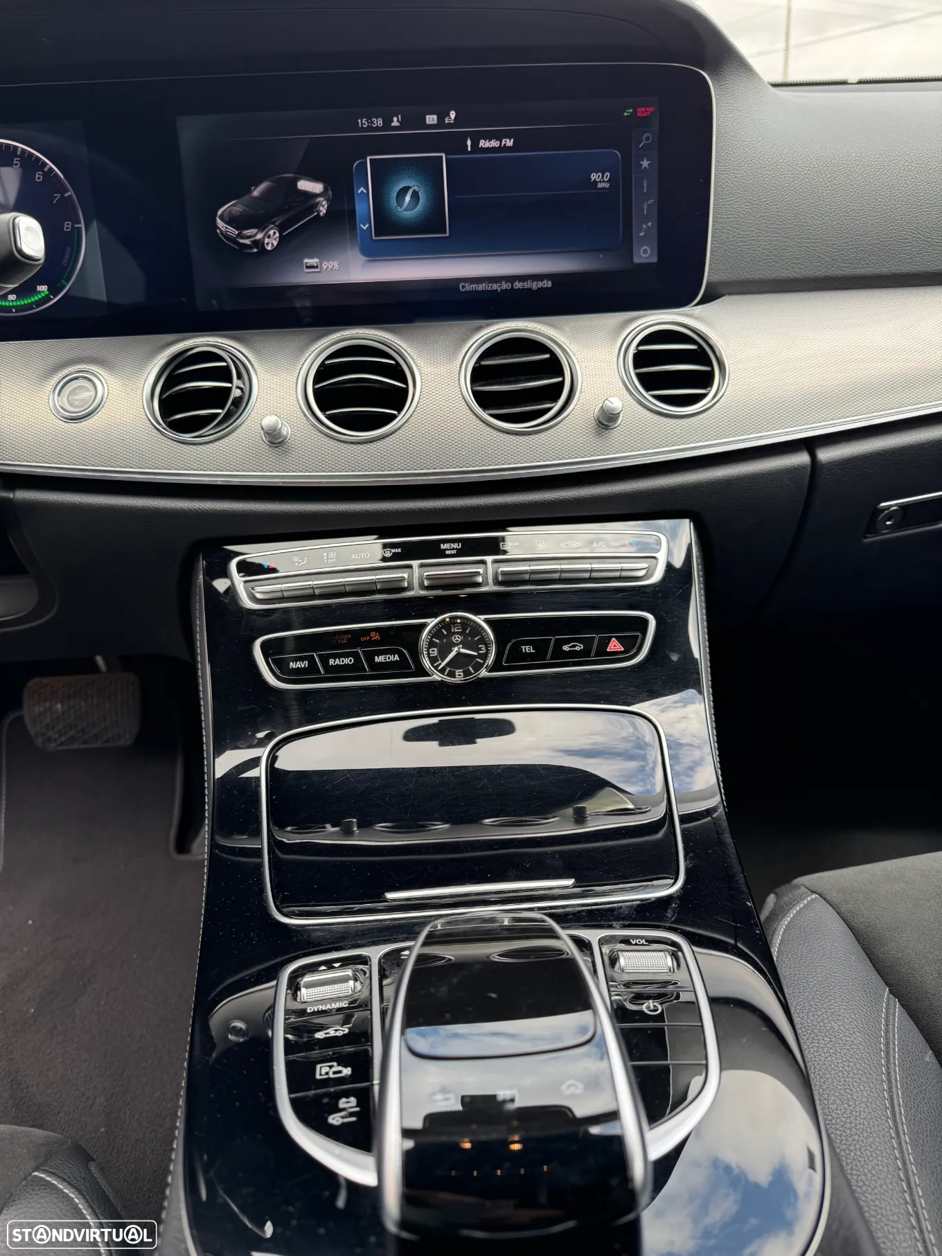 Mercedes-Benz E 350 e Avantgarde+ - 13