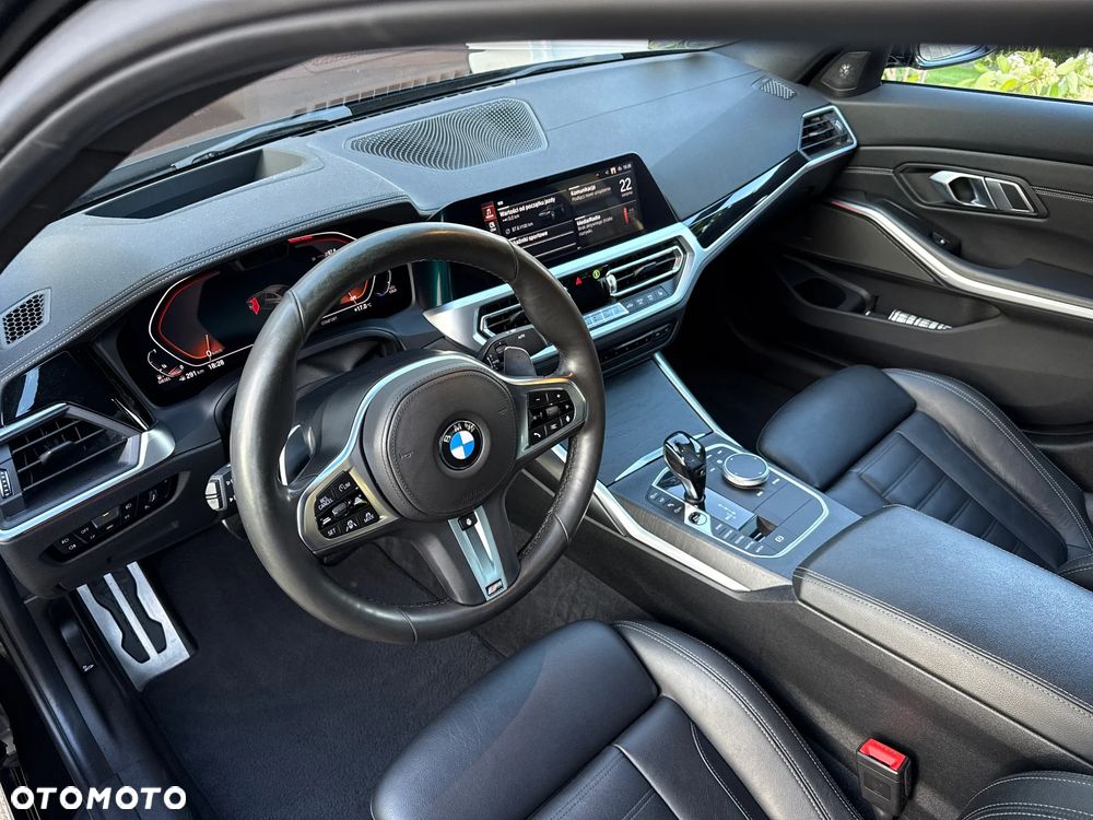 BMW Seria 3 330d M Sport sport - 23