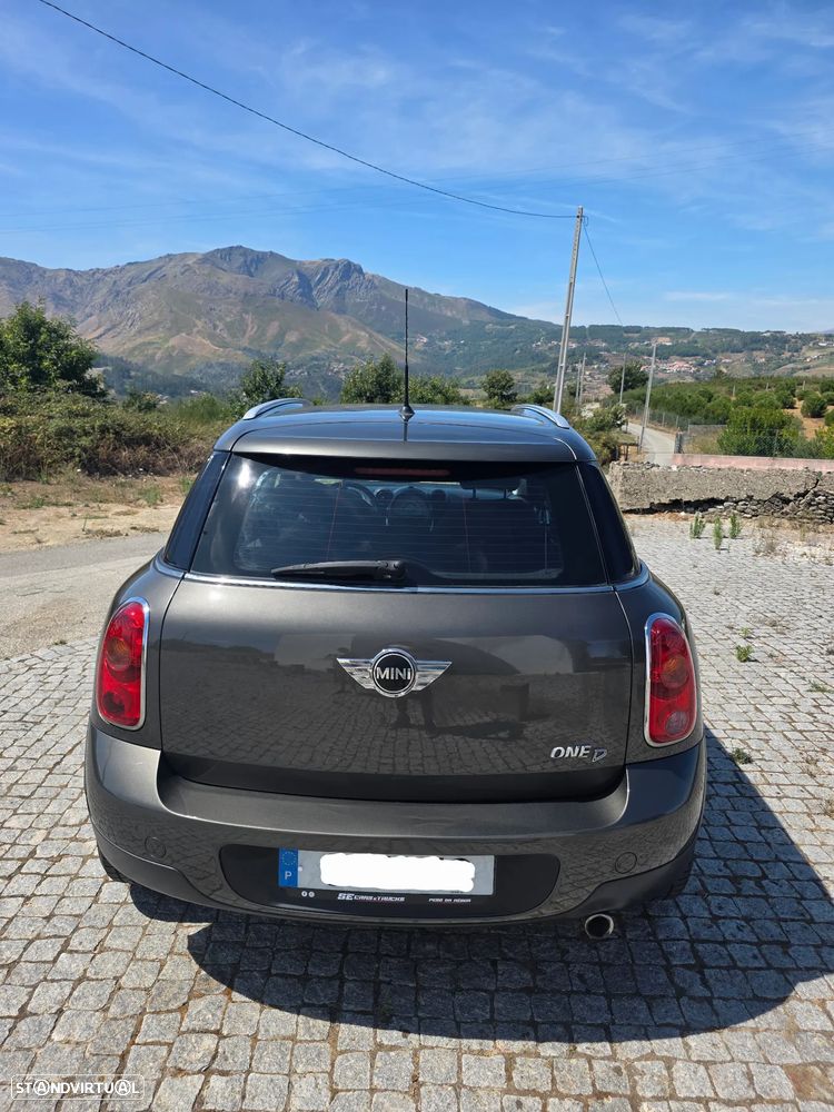 MINI Countryman One D - 6