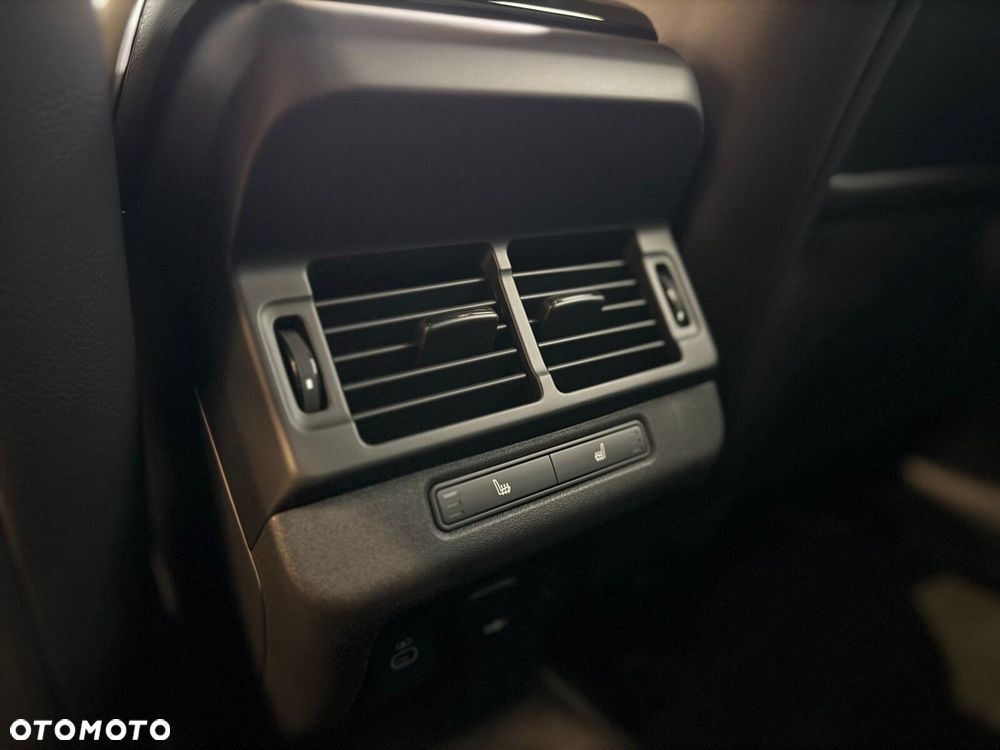 Land Rover Range Rover Evoque - 14