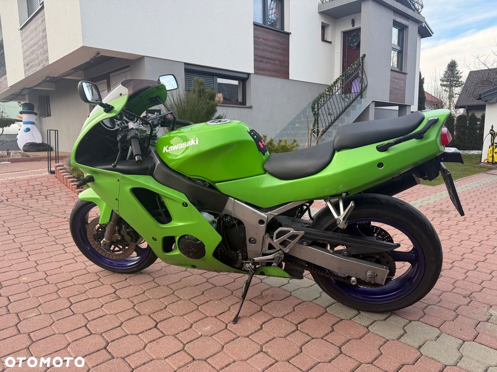 Kawasaki ZX - 3