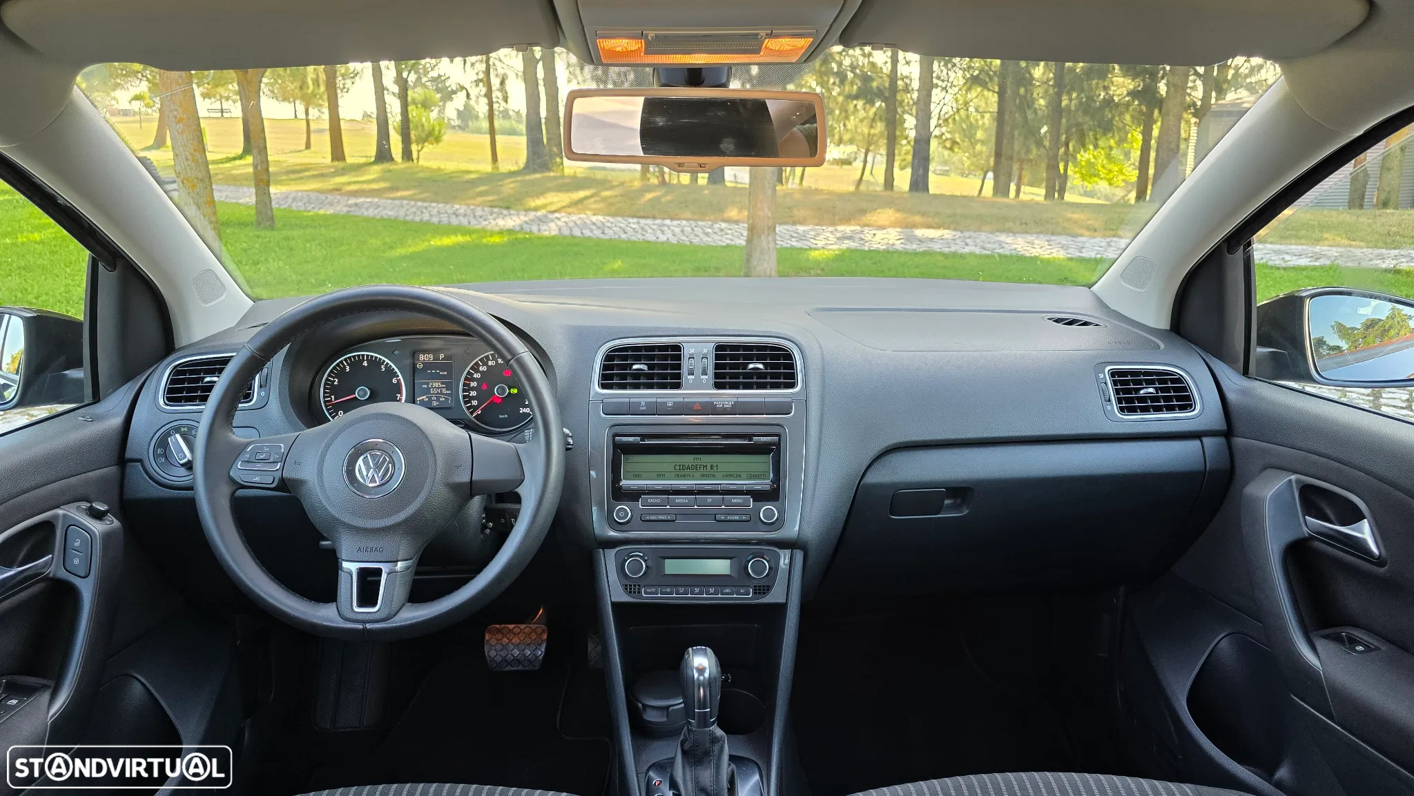 VW Polo 1.4 Highline DSG - 19