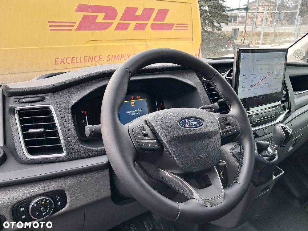 Ford Transit - 13