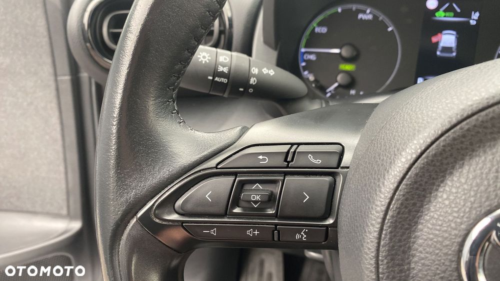 Toyota Yaris Hybrid 1.5 Comfort - 21