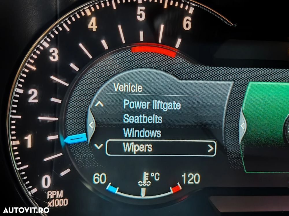 Ford Mondeo Turnier 2.0 TDCi Start-Stopp Titanium - 19