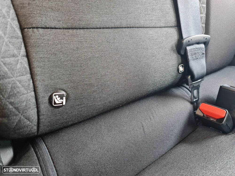 Renault Captur 1.0 TCe Equilibre Bi-Fuel - 37