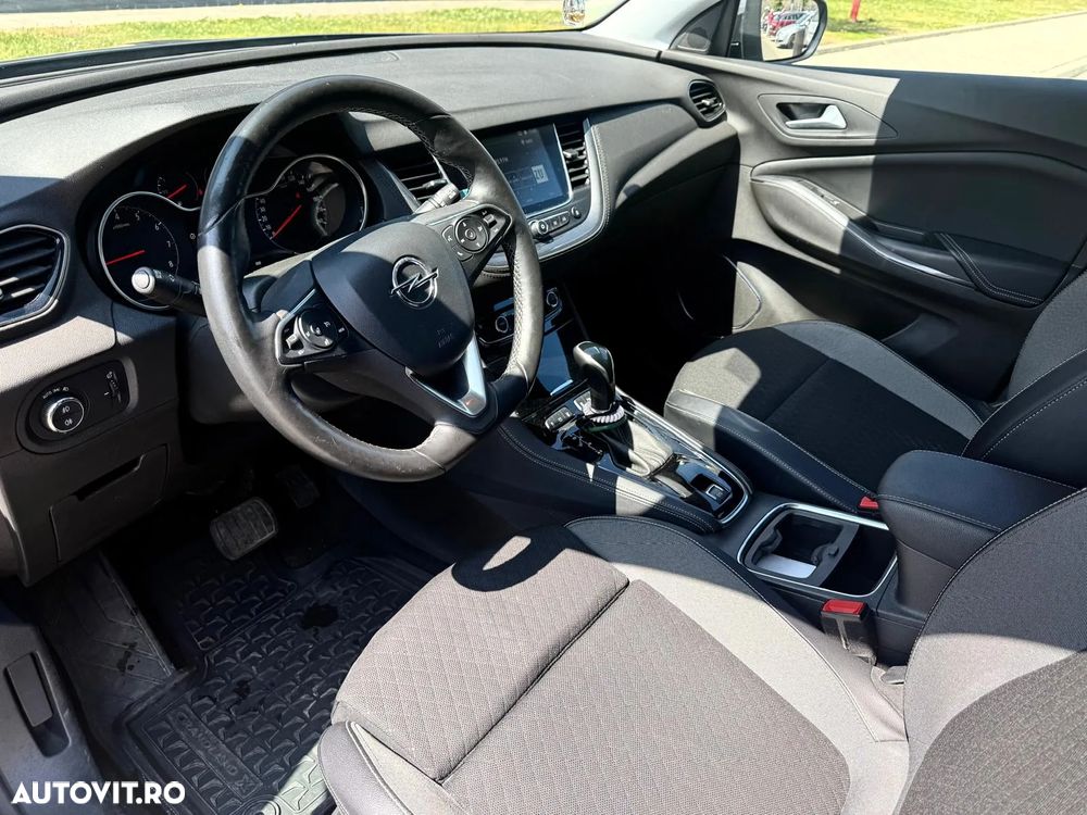 Opel Grandland X 1.2 Turbo START/STOP Aut. Innovation - 9