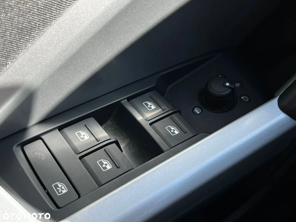 Audi Q3 35 TFSI mHEV S tronic - 32