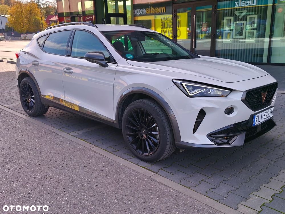 Cupra Formentor 1.4 e-Hybrid DSG - 22