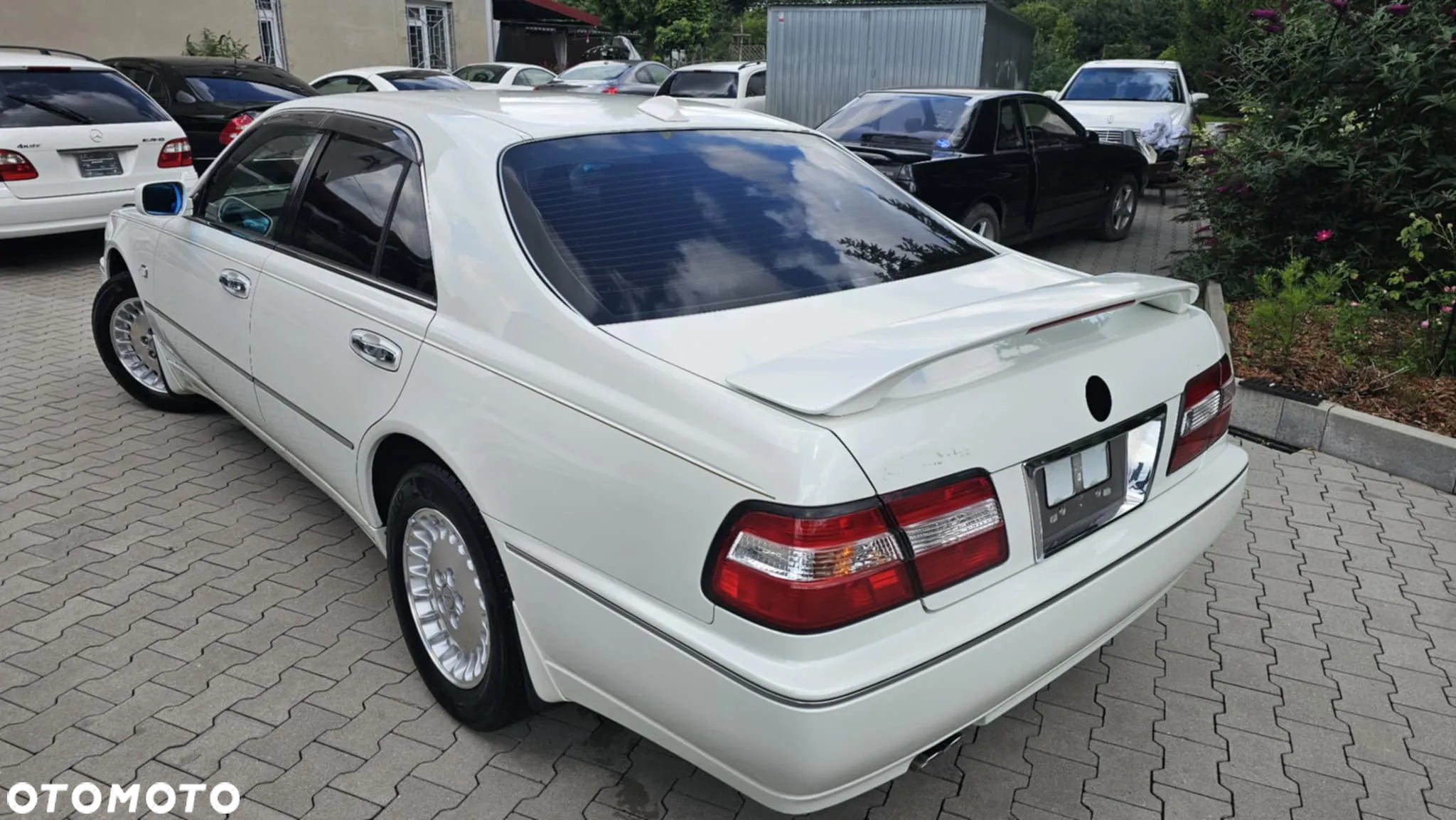 Nissan Inny - 4