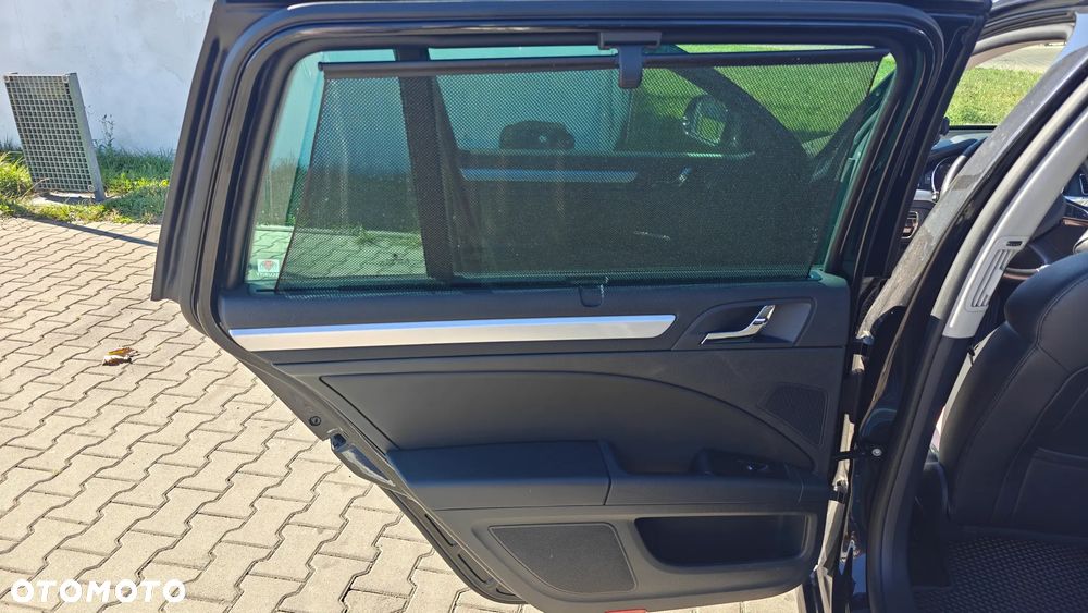 Skoda Superb 2.0 TDI Elegance DSG - 18
