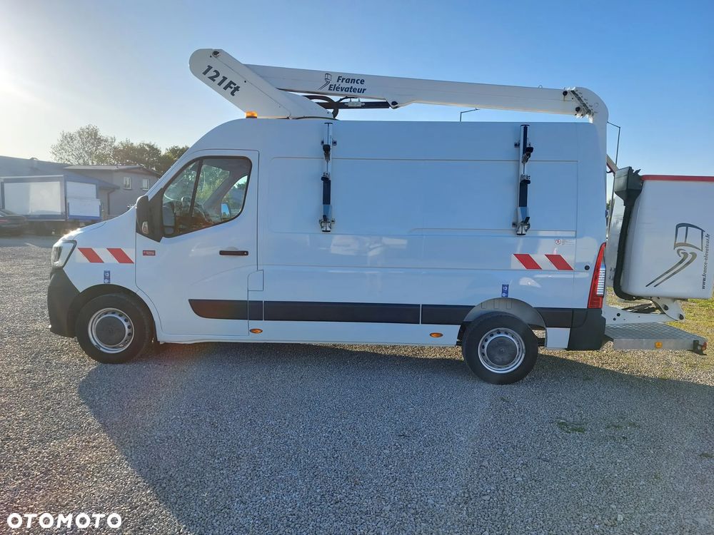 Renault Master / podnośnik koszowy 12.5 m/ zwyżka/ tylko 340 h  pracy/ super stan / Francja - 3