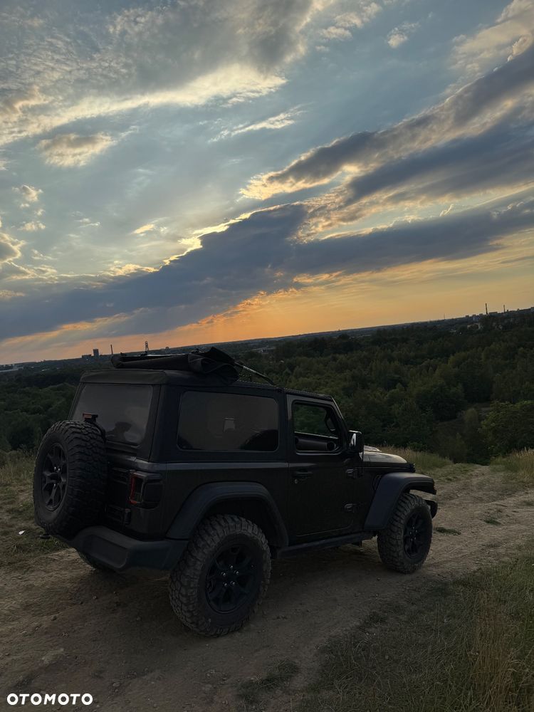 Jeep Wrangler - 14