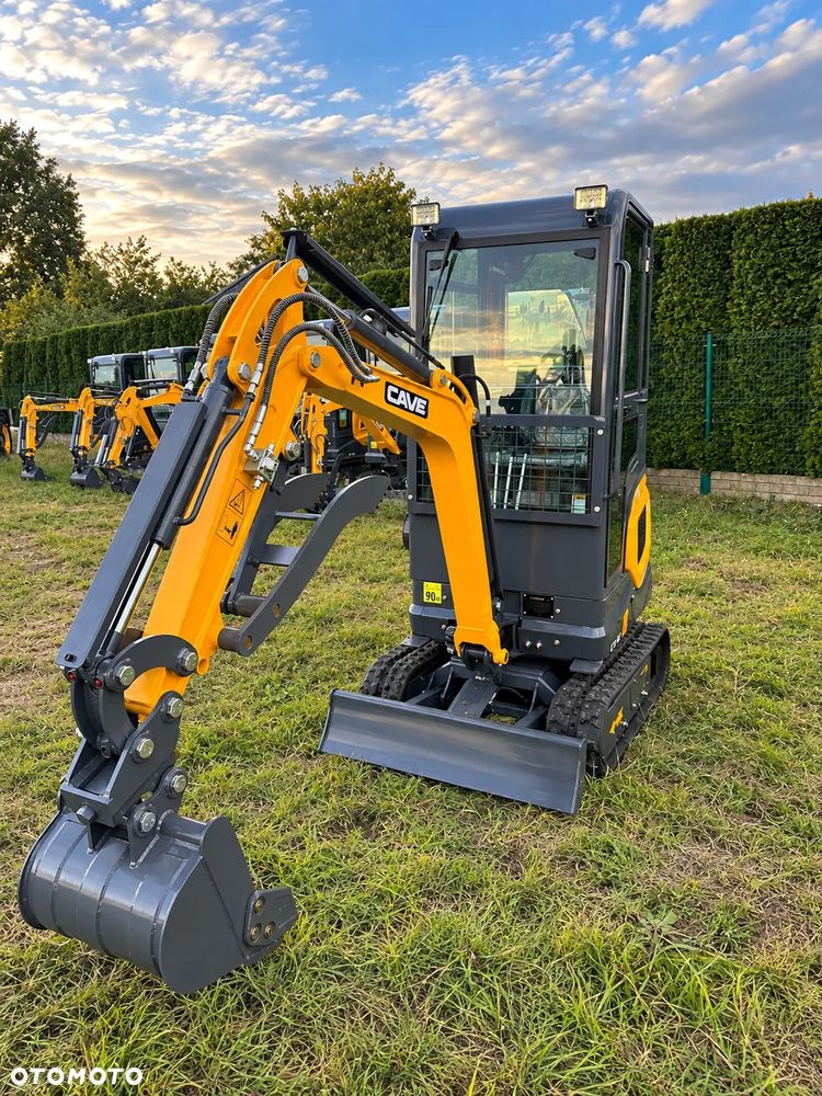 Kubota / KOOP 2026r Nowa minikoparka CAVE CE12 LEASING/RATY -Szybka Decyzja! 1200kg z Kabiną, Ogrzewanie, Skrętne ramie, ZESTAW - 3