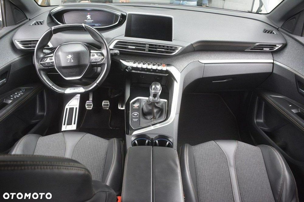 Peugeot 3008 1.5 BlueHDi GT S&S - 12