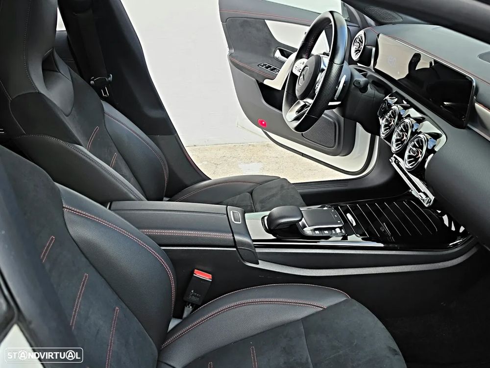 Mercedes-Benz CLA 250 e 8G-DCT AMG Line - 9
