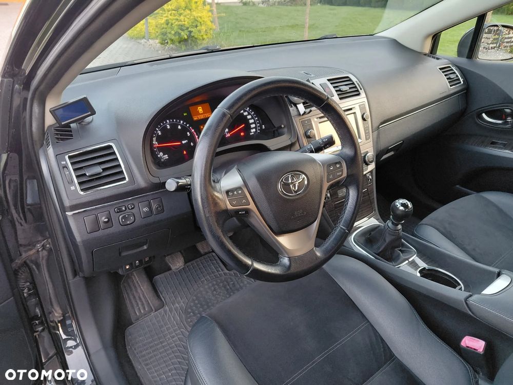 Toyota Avensis 2.0 D-4D PowerBoost Premium - 16
