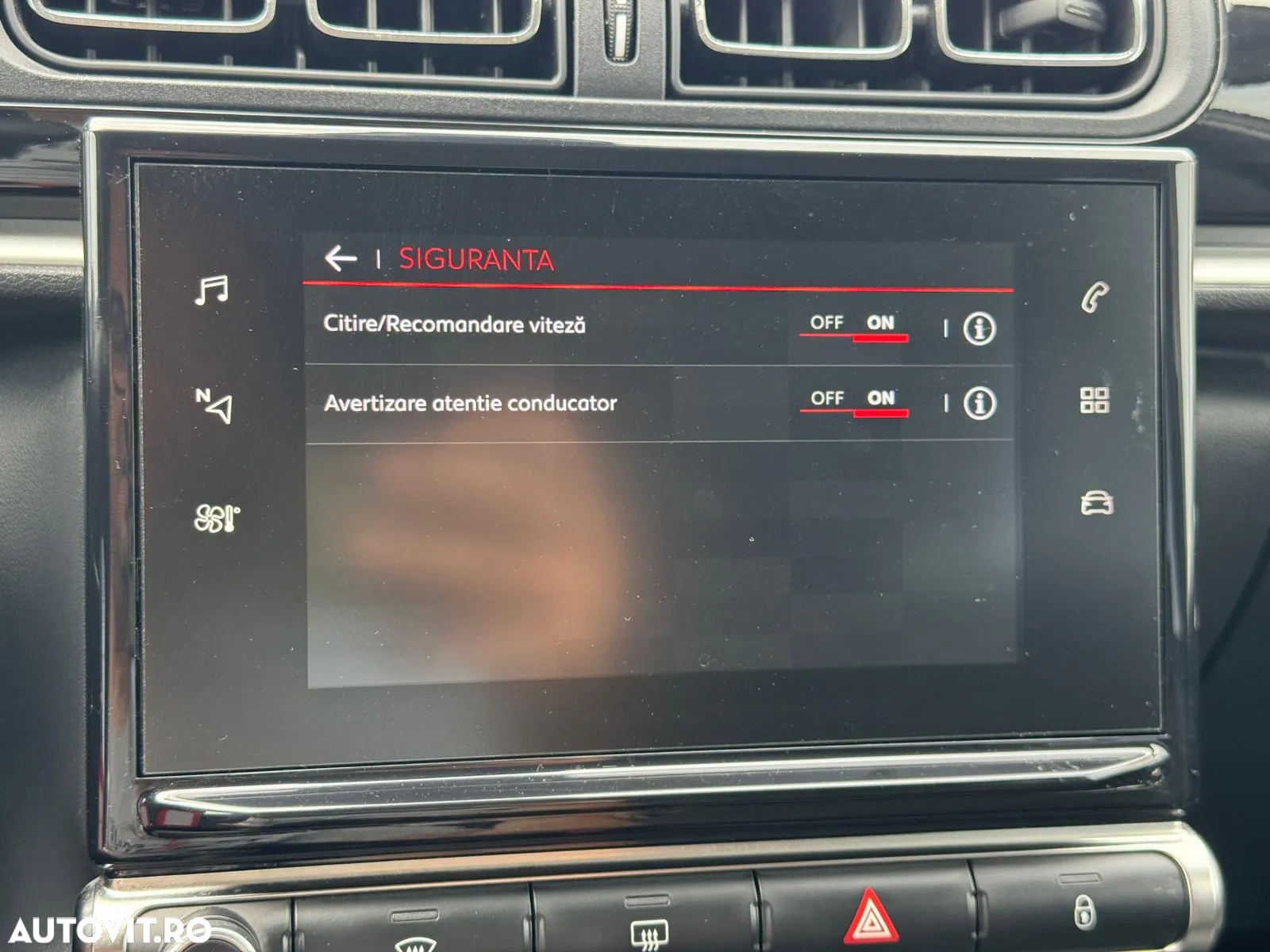 Citroën C3 1.2 PureTech S&S EAT6 Shine - 21