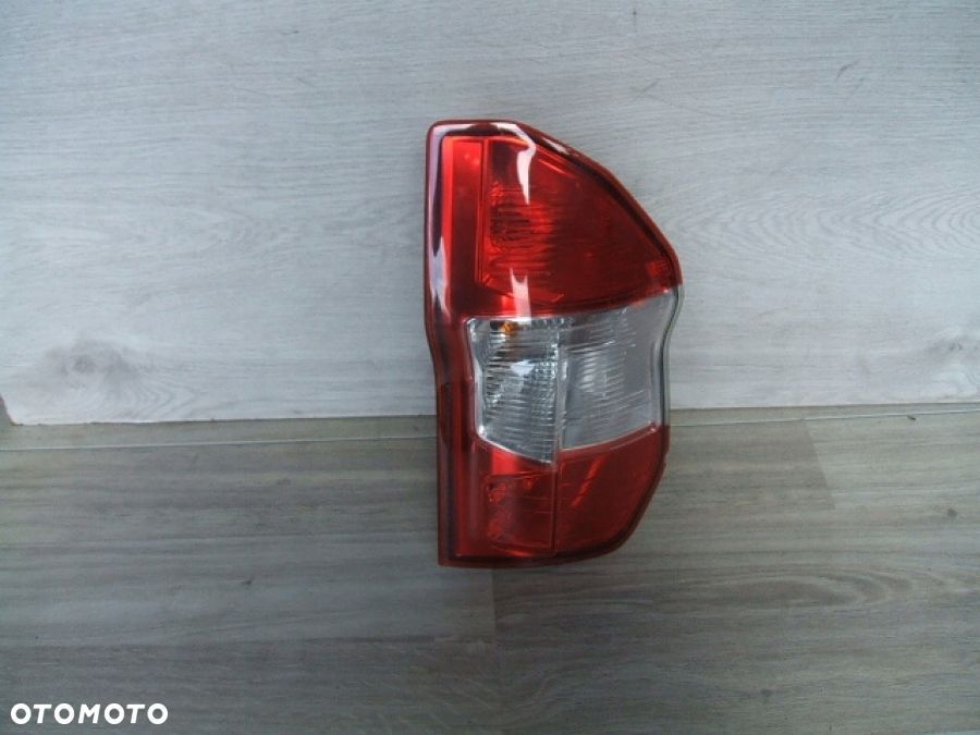 FORD TRANSIT COURIER LAMPA TYŁ TYLNA PRAWA ET7613404AD LEWA ET7613405AF - 3