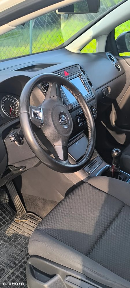 Volkswagen Golf 1.6 TDI Comfortline - 12