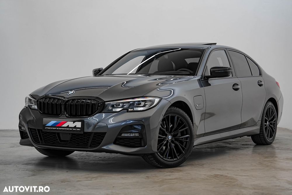 BMW Seria 3 330e Aut. M Sport - 1