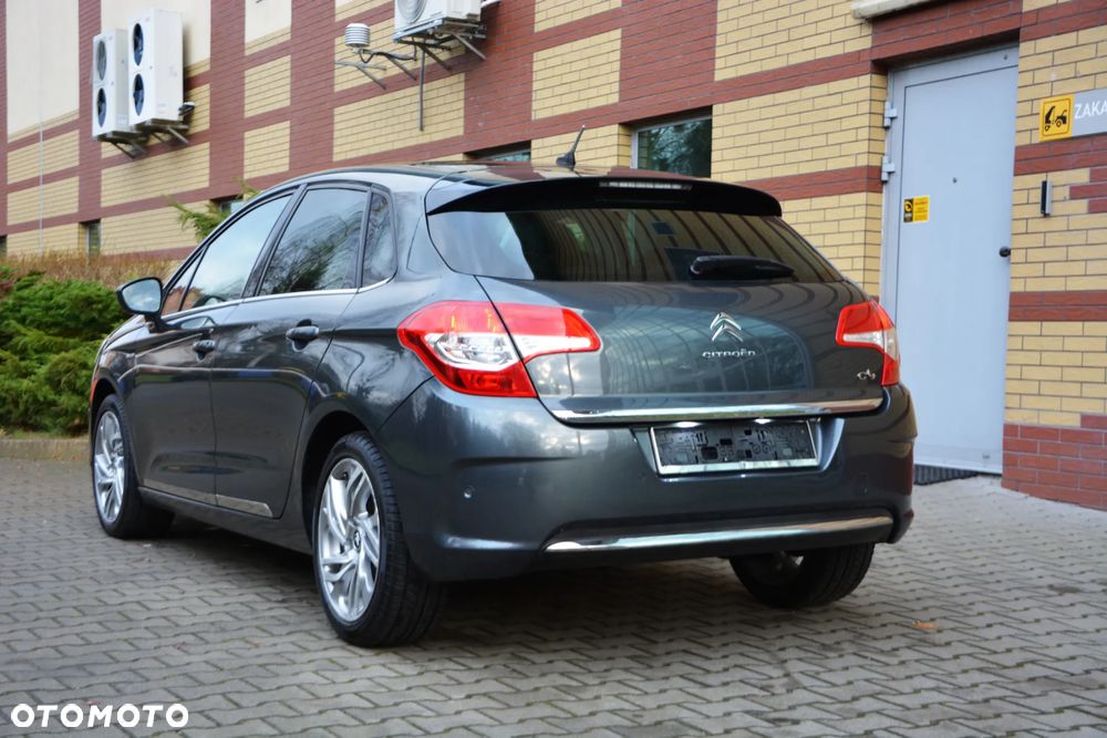 Citroën C4 HDi 150 Exclusive - 25