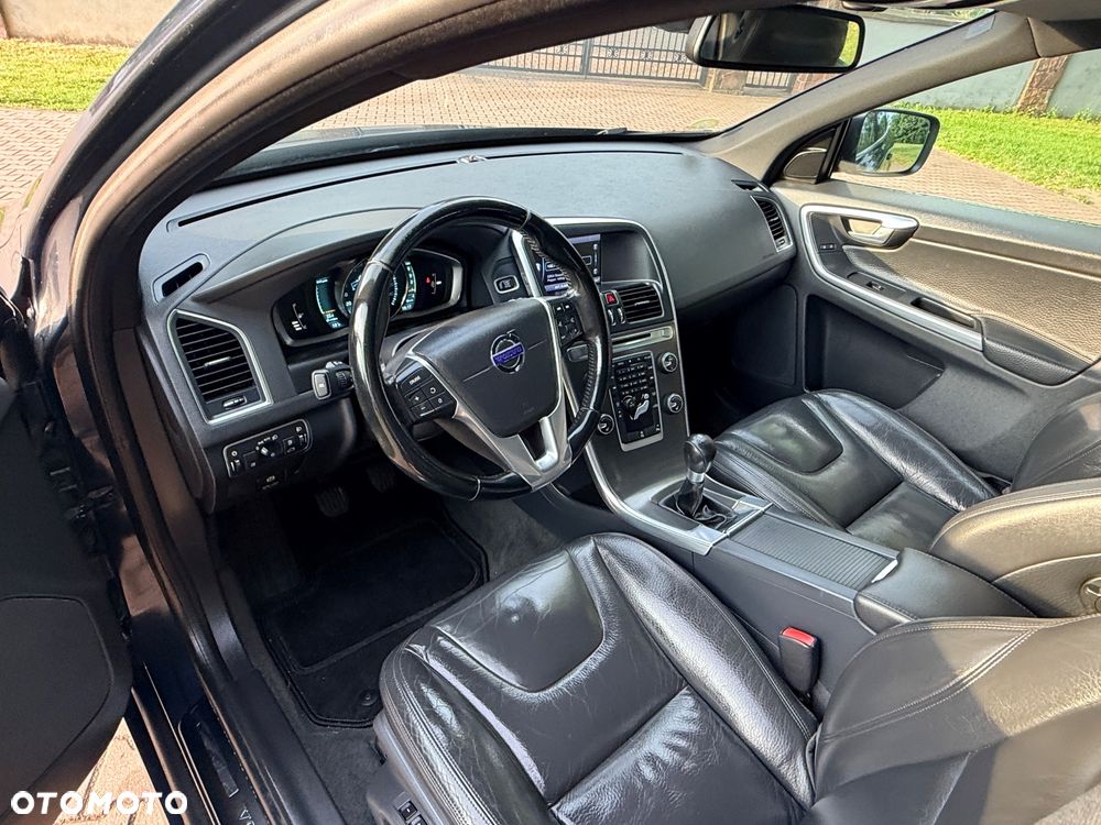 Volvo XC 60 D3 Momentum - 26